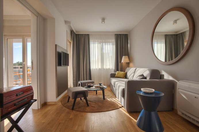 Imagen de la habitación del Hotel Fontana and Gastronomy. Foto 15