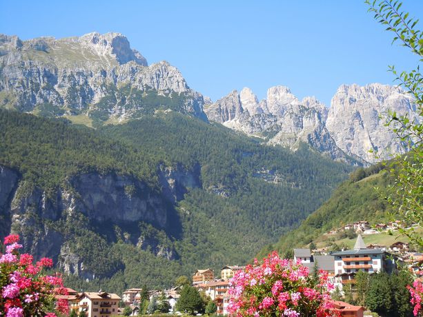 Imagen general del Hotel Fontanella, Molveno. Foto 2