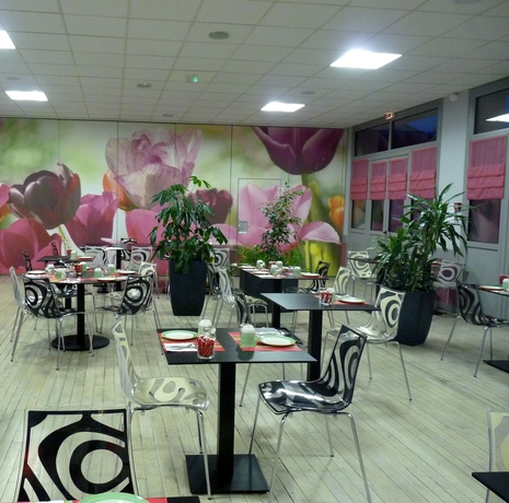 Imagen del bar/restaurante del Hotel Fontarabie. Foto 4