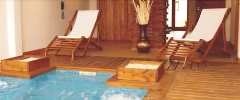 Imagen de la piscina del Hotel Fonte Arcada. Foto 18