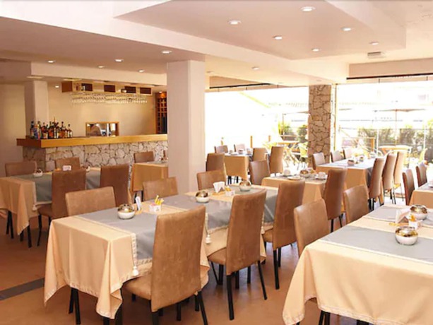 Imagen del bar/restaurante del Hotel Fonte Arcada, Villa Gesell. Foto 3
