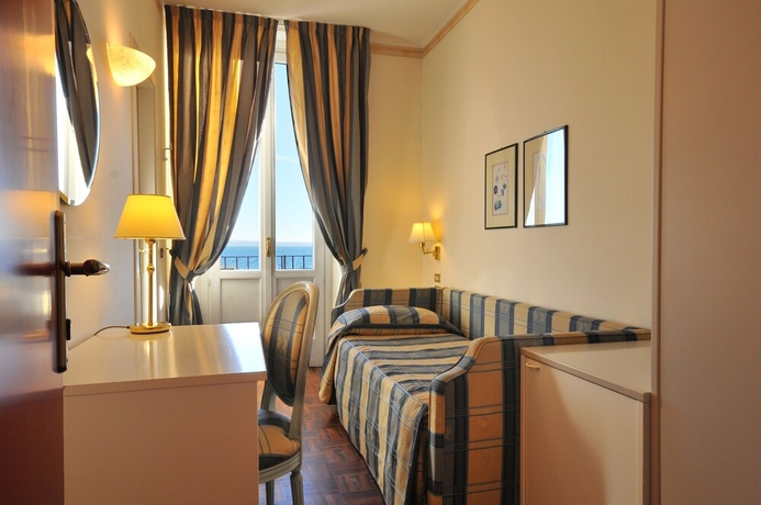 Imagen de la habitación del Hotel Fonte Boiola. Foto 11