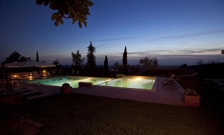 Imagen de la piscina del Hotel Fonte De' Medici. Foto 13