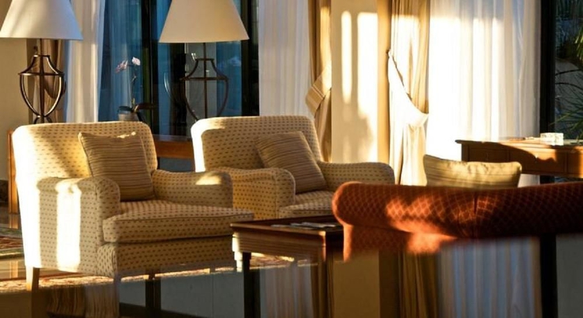 Imagen de los interiores del Hotel Fontecruz Avila. Foto 9