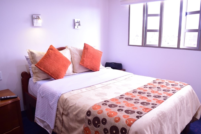 Imagen de la habitación del Hotel Fontibon. Foto 3