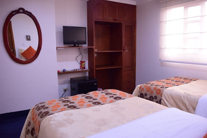 Imagen de la habitación del Hotel Fontibon. Foto 6