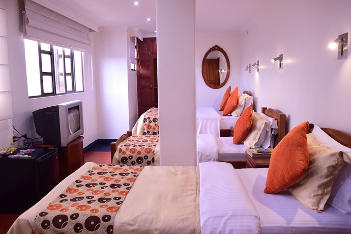 Imagen de la habitación del Hotel Fontibon. Foto 10