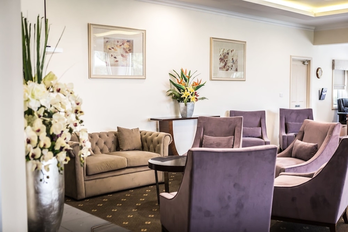 Imagen de los interiores del Hotel Foothills Conference Centre. Foto 17