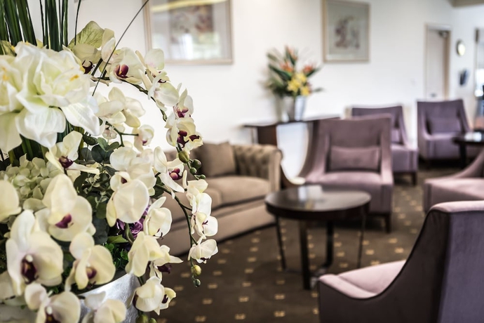 Imagen de los interiores del Hotel Foothills Conference Centre. Foto 18
