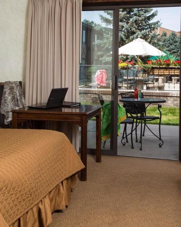 Imagen de la habitación del Hotel Foothills Inn. Foto 6