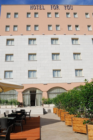 Imagen de los exteriores del Hotel For You, Olbia. Foto 10