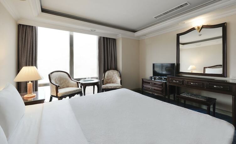 Imagen general del Hotel Forbes. Foto 4