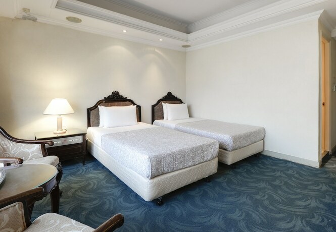 Imagen de la habitación del Hotel Forbes. Foto 16
