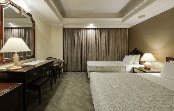 Imagen de la habitación del Hotel Forbes. Foto 26