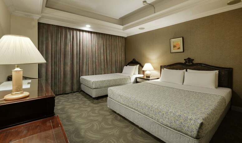 Imagen de la habitación del Hotel Forbes. Foto 28