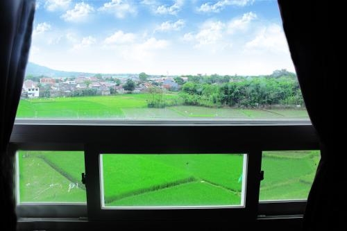 Imagen de la habitación del Hotel Forbis. Foto 8