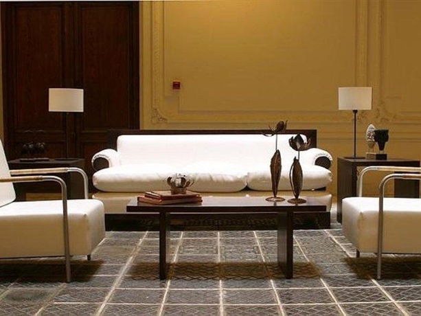 Imagen general del Hotel Forcadell Suipacha Y Tucuman. Foto 3