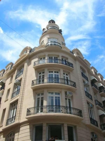 Imagen general del Hotel Forcadell Suipacha Y Tucuman. Foto 7