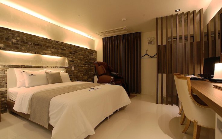 Imagen de la habitación del Hotel Forcheon Drive In Tiamo. Foto 17