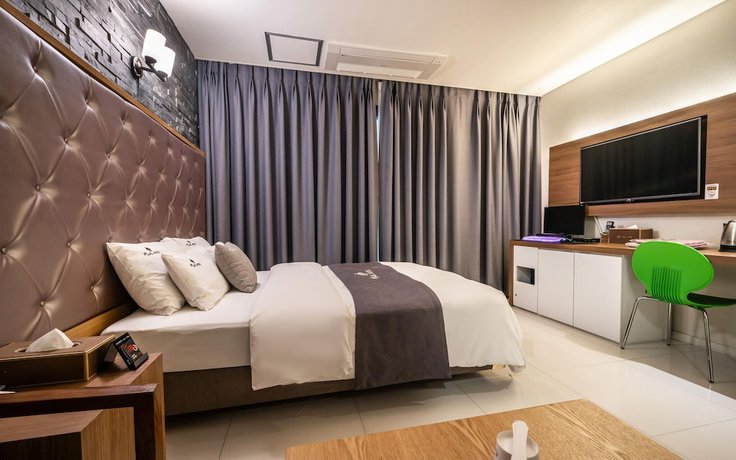 Imagen de la habitación del Hotel Forcheon Drive In Tiamo. Foto 18