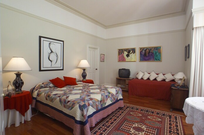 Imagen de la habitación del Hotel Ford House Retreat. Foto 14