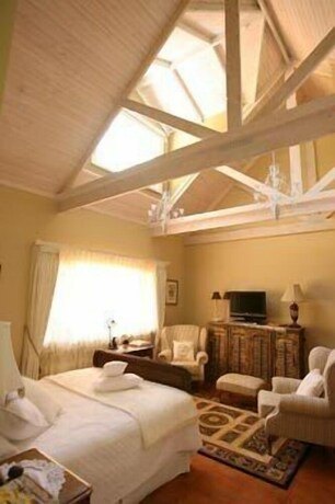 Imagen de la habitación del Hotel Ford House Retreat. Foto 17