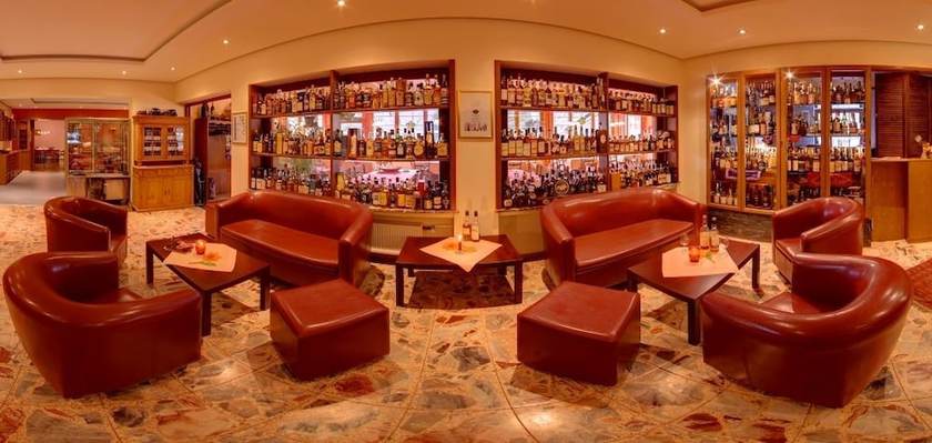 Imagen del bar/restaurante del Hotel Forellenhof, Bundenbach. Foto 3