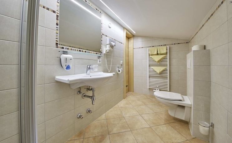 Imagen de la habitación del Hotel Forellenhof, Saalbach-Hinterglemm . Foto 8