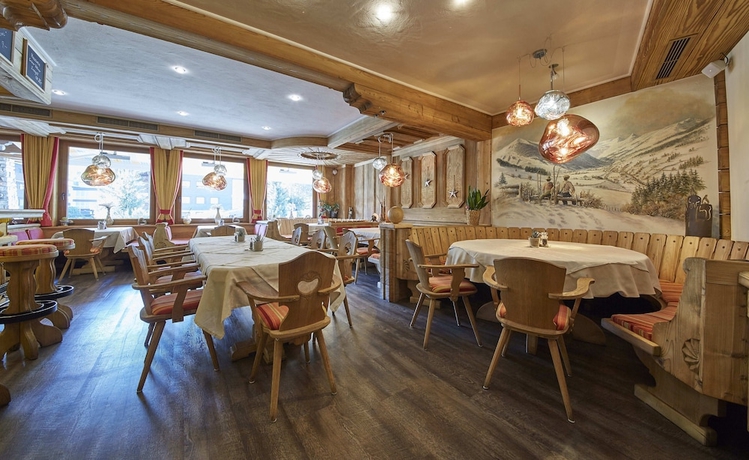 Imagen del bar/restaurante del Hotel Forellenhof, Saalbach-Hinterglemm . Foto 5