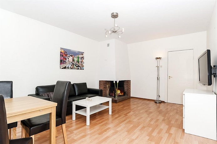 Imagen de los interiores del Hotel Forenom Serviced Apartments Oslo Rosenborg. Foto 9