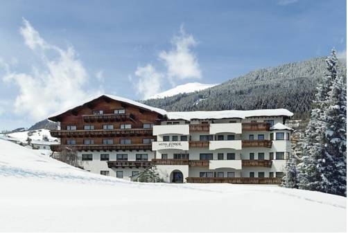 Imagen general del Hotel Forer. Foto 6