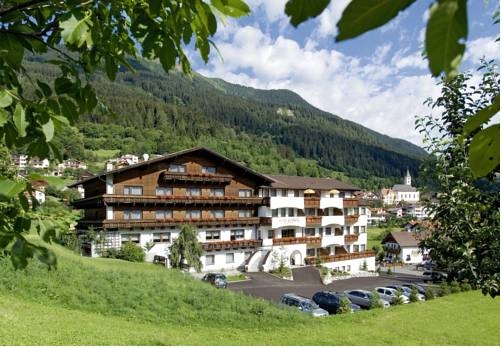 Imagen general del Hotel Forer. Foto 5