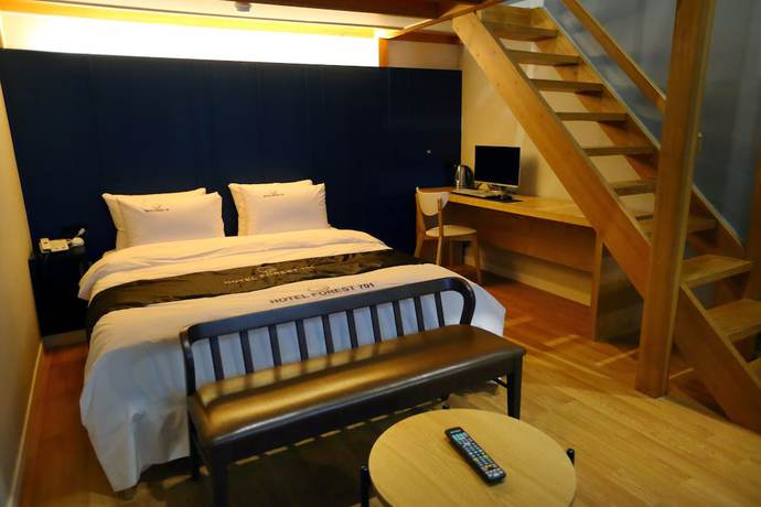 Imagen de la habitación del Hotel Forest 701. Foto 13