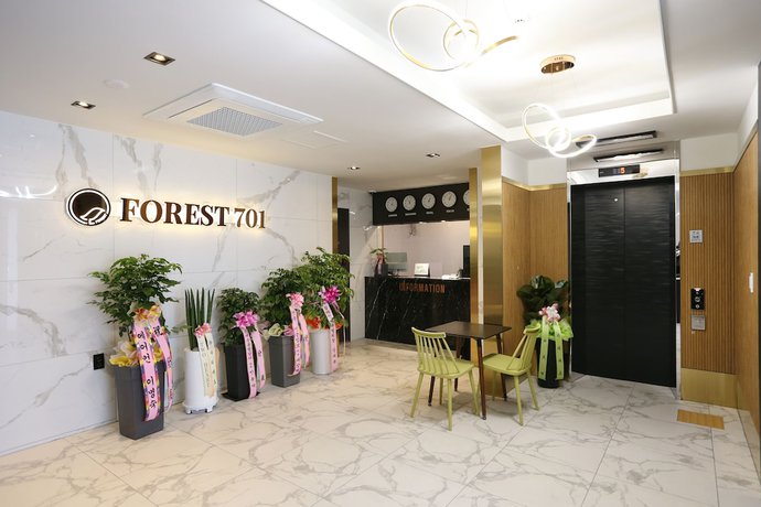 Imagen general del Hotel Forest 701. Foto 1