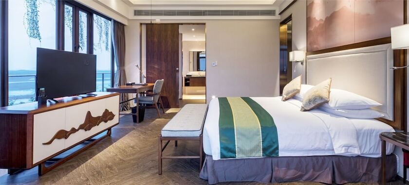 Imagen de la habitación del Hotel Forest City Golf. Foto 20