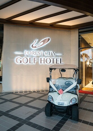 Imagen de los interiores del Hotel Forest City Golf. Foto 35