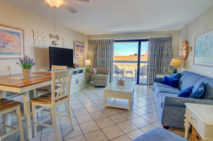 Imagen de la habitación del Hotel Forest Dunes Resort. Foto 20