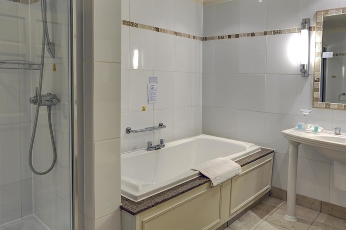 Imagen de la habitación del Hotel Forest Hills Hotel and Country Club. Foto 8