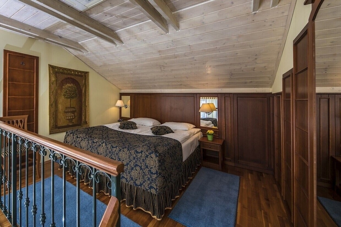 Imagen de la habitación del Hotel Forest Hills and Golf Zirc. Foto 2