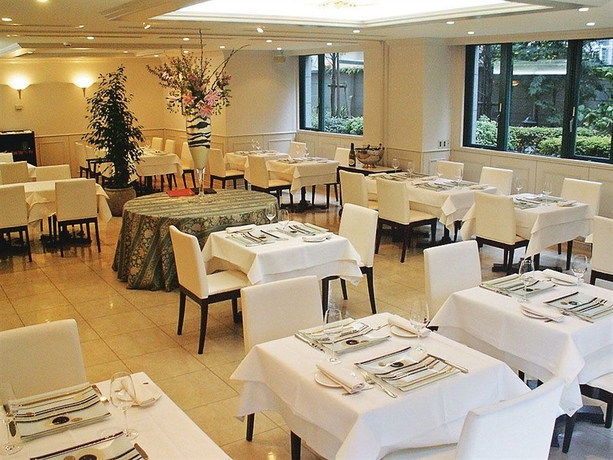 Imagen del bar/restaurante del Hotel Forest Hongo. Foto 3