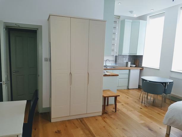 Imagen de la habitación del Hotel Forest House, Londres. Foto 7