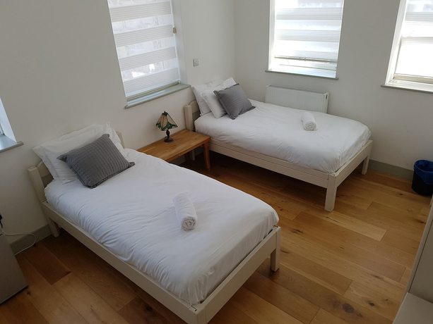 Imagen de la habitación del Hotel Forest House, Londres. Foto 8
