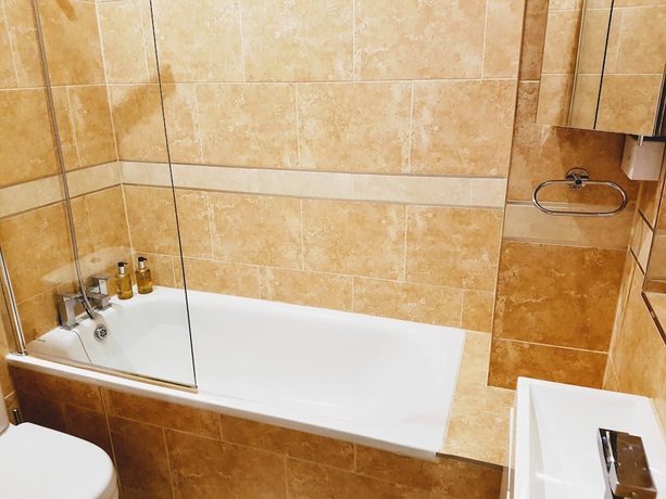 Imagen de la habitación del Hotel Forest House, Londres. Foto 12