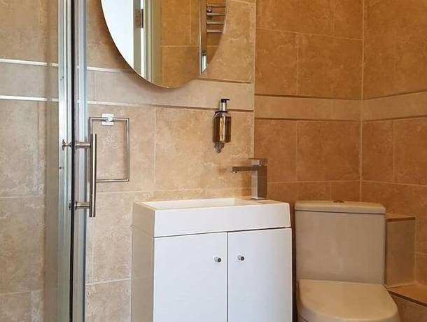 Imagen de la habitación del Hotel Forest House, Londres. Foto 20