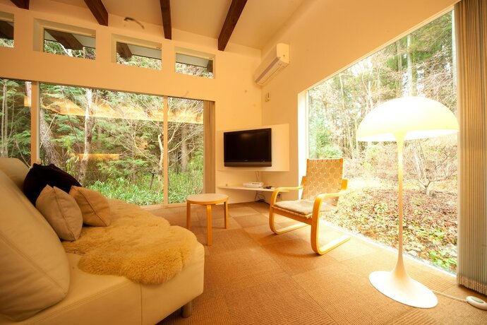 Imagen general del Hotel Forest Inn Born. Foto 4