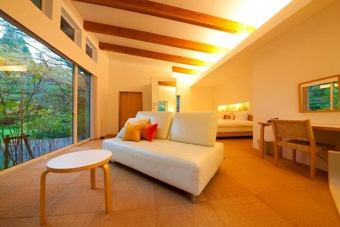 Imagen general del Hotel Forest Inn Born. Foto 10