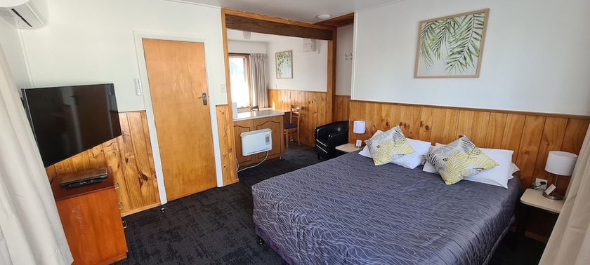 Imagen de la habitación del Hotel Forest Peak Motel. Foto 2