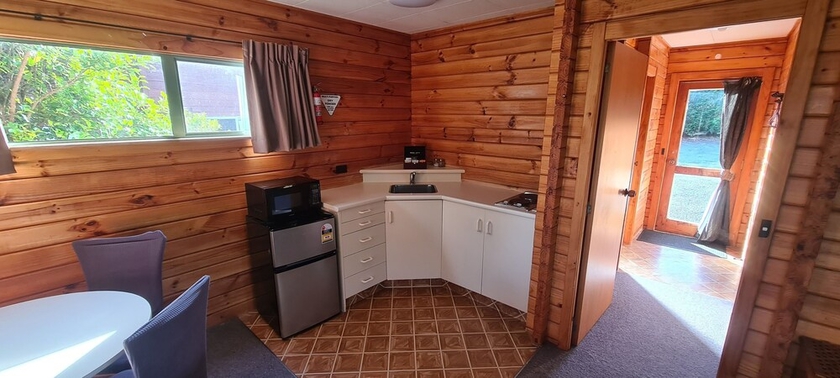 Imagen de la habitación del Hotel Forest Peak Motel. Foto 12