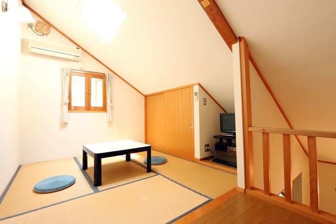 Imagen de la habitación del Hotel Forest Resort Cosmos. Foto 22