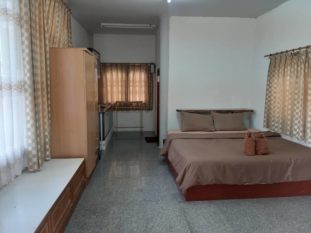 Imagen de la habitación del Hotel Forest, Roi Et. Foto 18